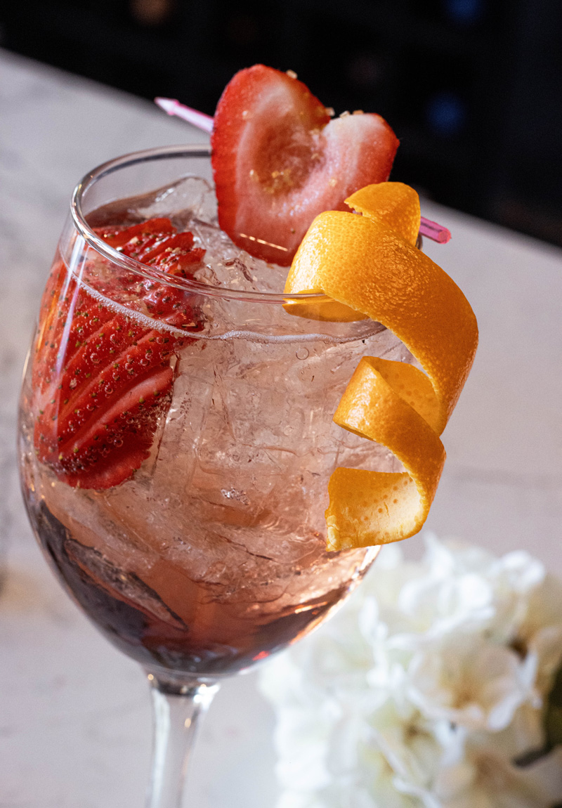 Clara's Italian Food Restaurant - Restaurant Drinks Photography