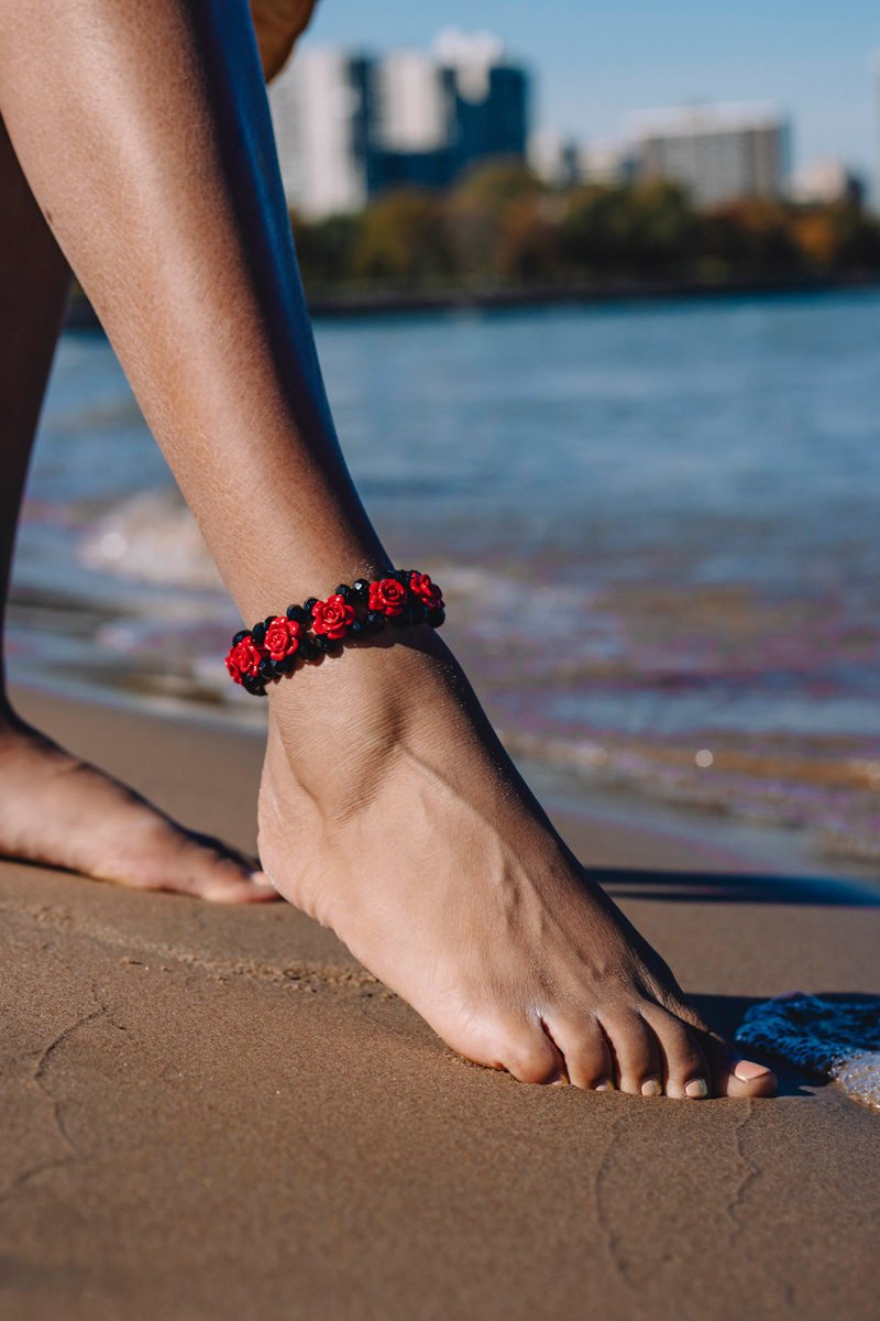 Women's Personal Coach - Feminine Coach Photo