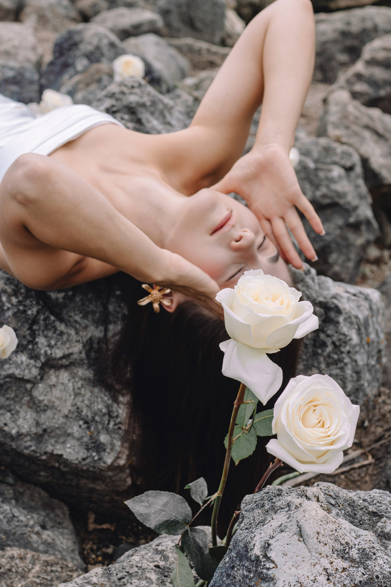 Women's Portrait Photography - Beach Women Photographer