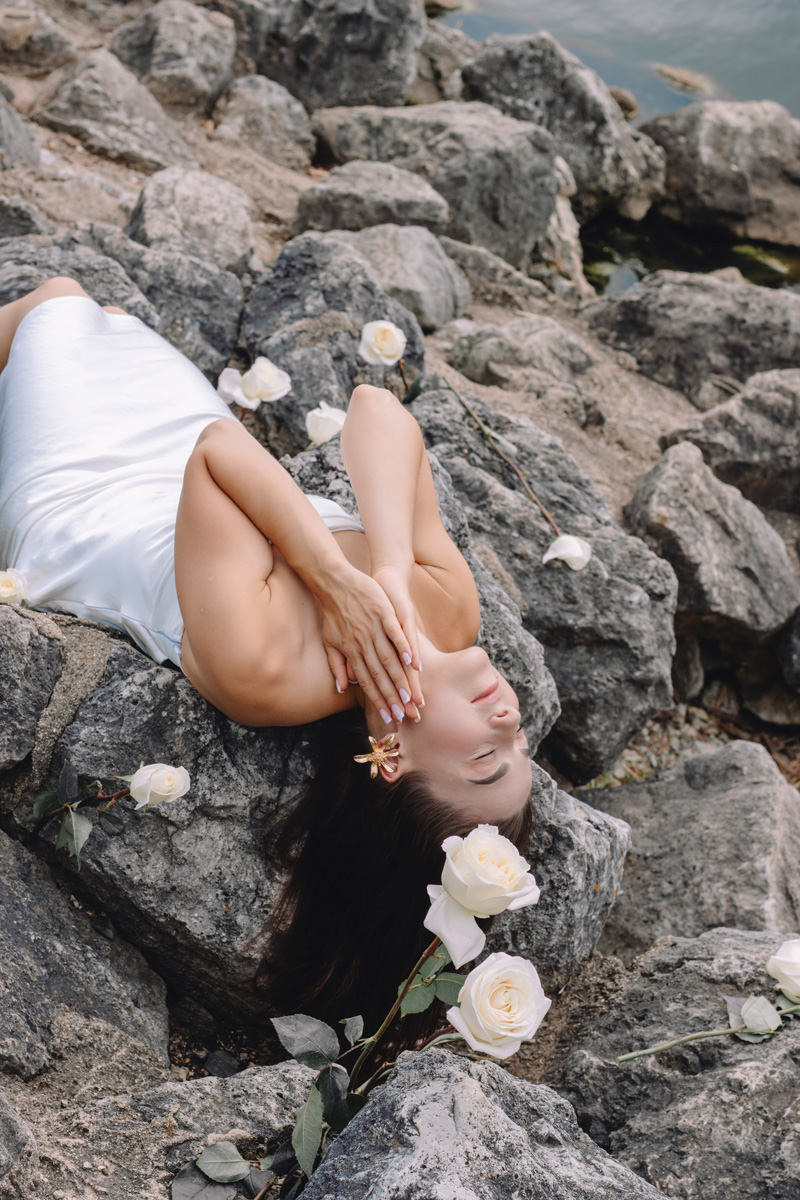 Women's Portrait Photography - Beach Women Photography